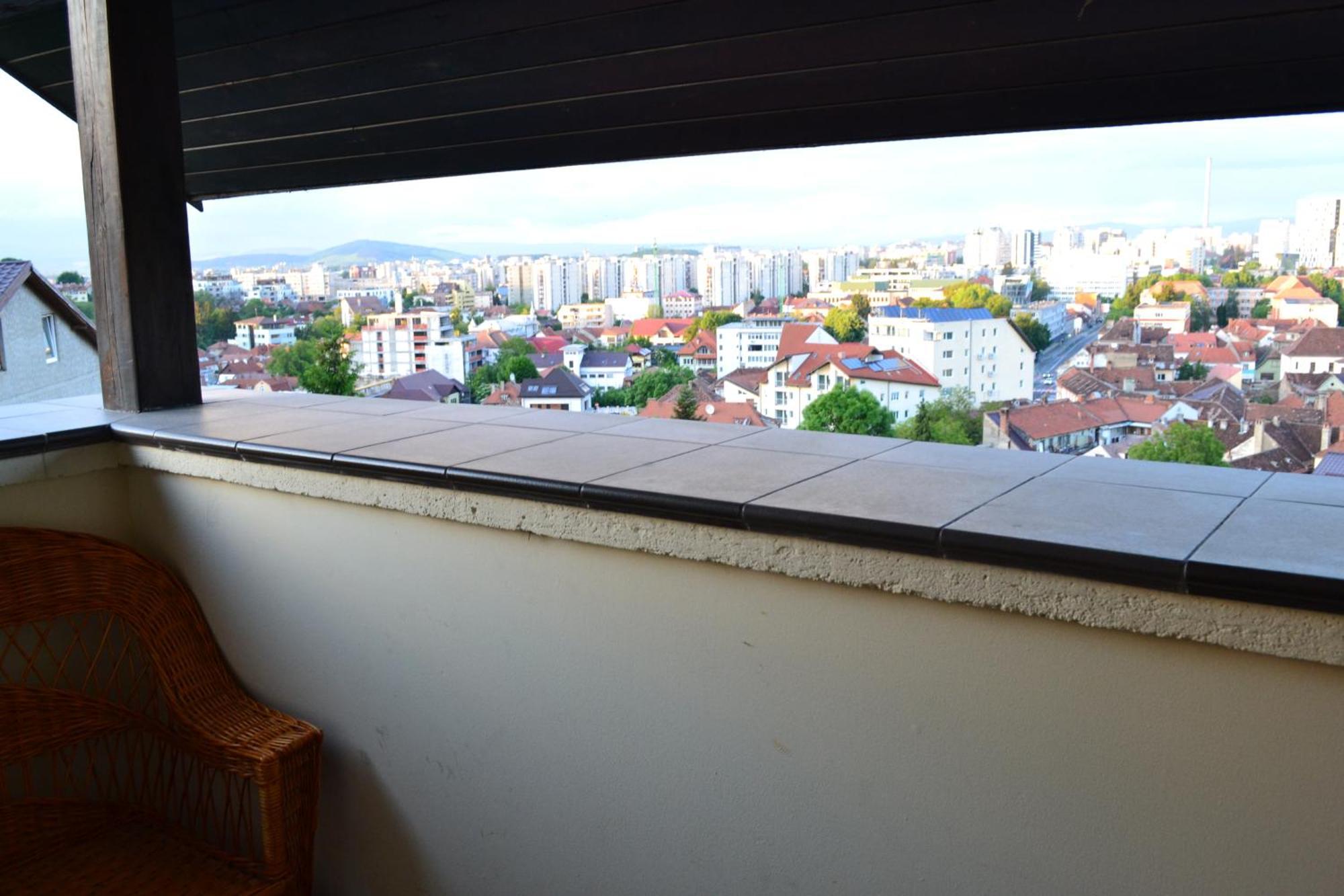 Casa Cranta 4* Braşov
