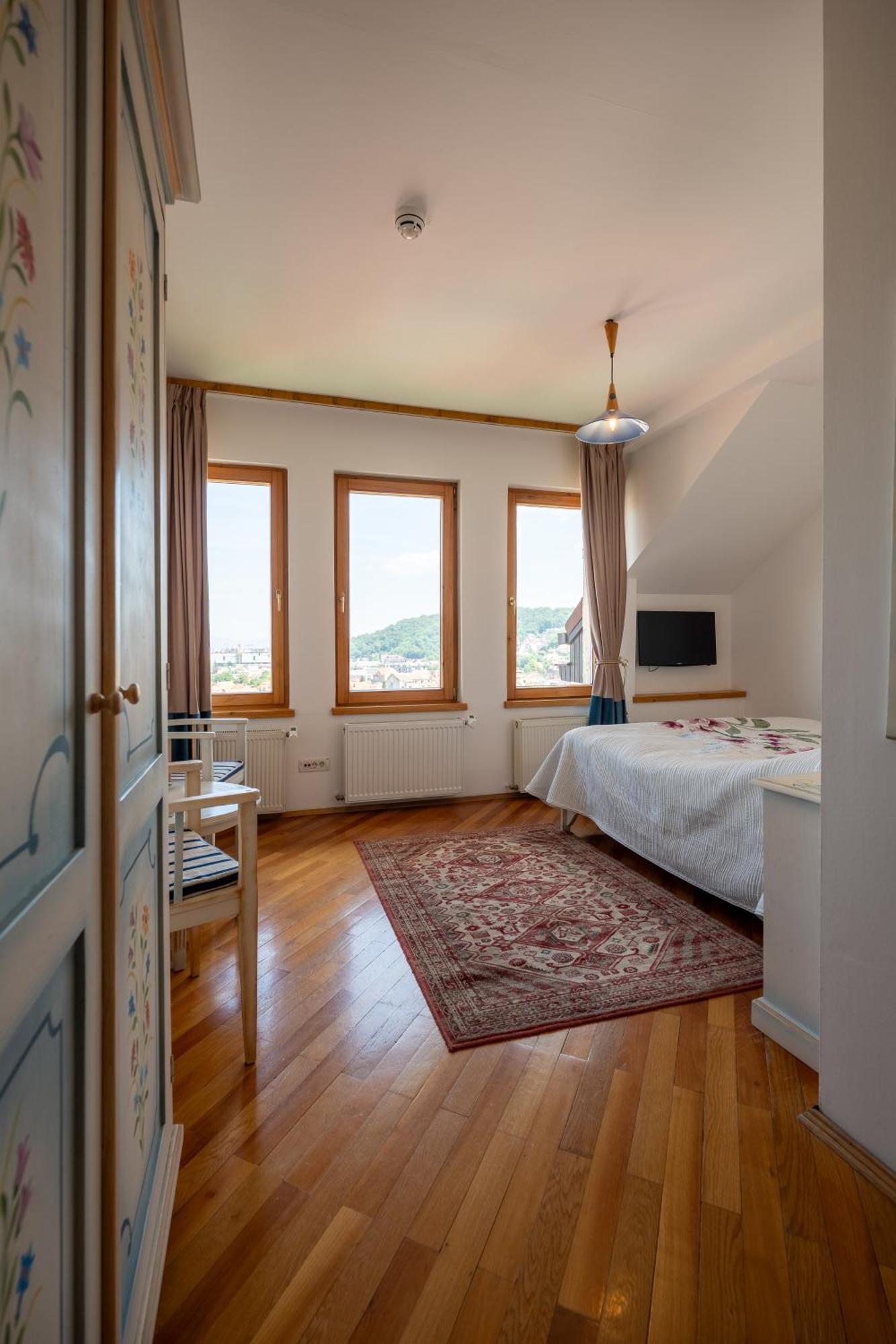 Casa Cranta Braşov